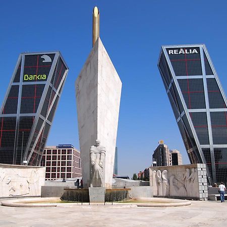 Apartament Atico Puerta De Europa Madryt Zewnętrze zdjęcie